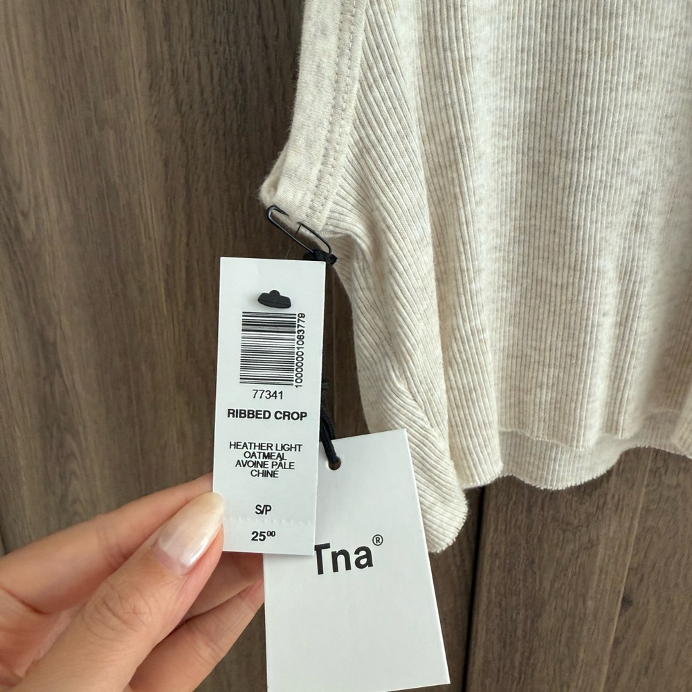 ARITZIA TNA RIBBED CROPPED TANK SMALL - Picture 3 of 4
